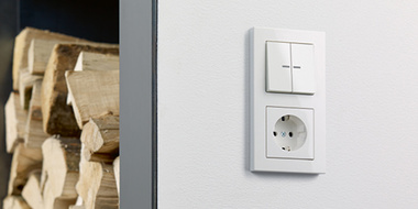 JUNG KNX Taster F 10 bei DC Elektromeisterbetrieb in Mannheim